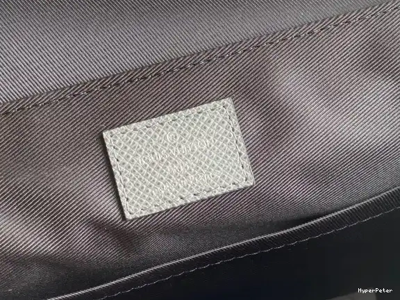 VUITTON PM LOUIS DISTRICT 0610